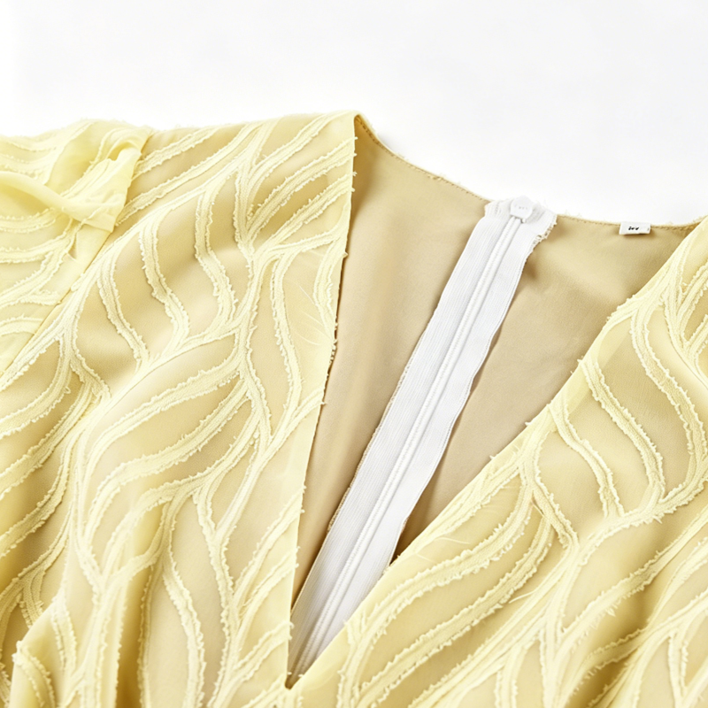 Gentle V-neck textured dress